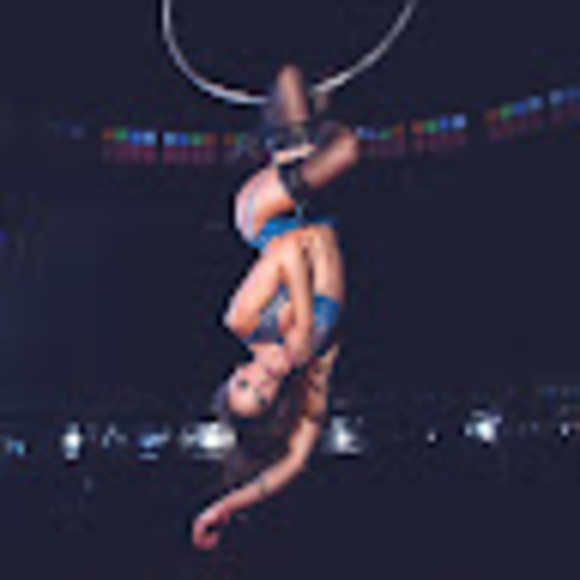 Meet your Posher, Yammel - Picture 1 of 1